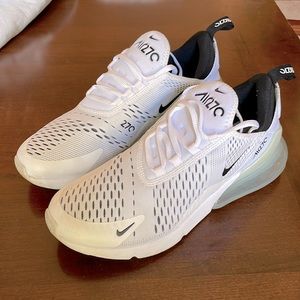 Nike Airmax 270 sneakers size women’s 9
